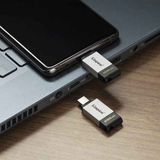 Kingston DataTraveler 80 256GB USB-C 3.2 Gen1