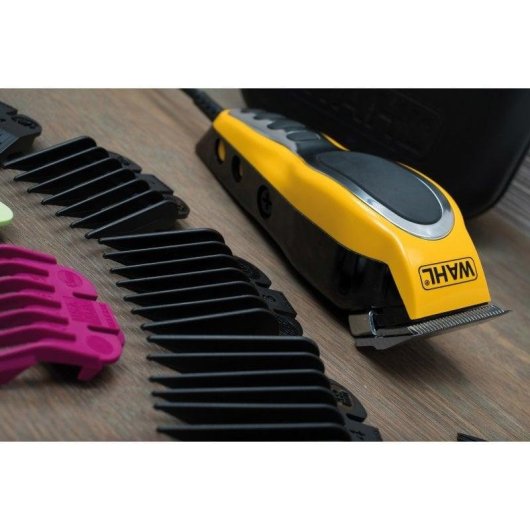 Wahl 79111 CloseCut Pro Cortapelos Amarillo con Maletín