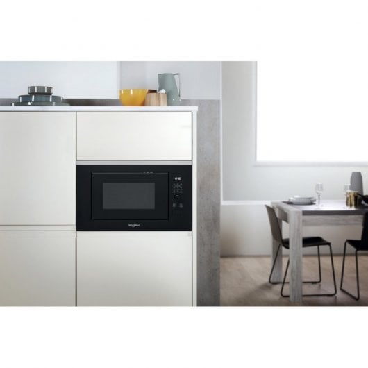 Four à micro-ondes Whirlpool WMF250G avec grill intégré 25L 900W noir