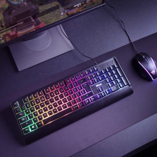 Teclado Trust Ziva Rainbow de membrana com iluminação LED multicolor e teclas multimédia