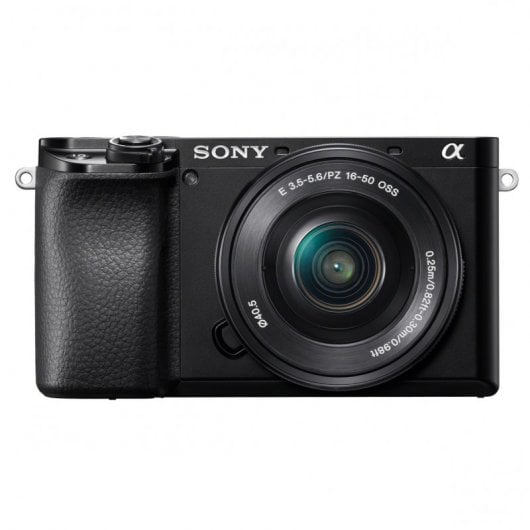 Sony Alpha 6100 24.2MP WiFi + Sony PZ 16-50mm F3.5-5.6 OSS + Sony 55-210mm F4.5-6.3 OSS