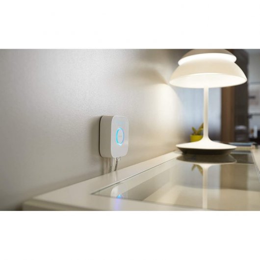 Philips Hue Pack Play HDMI Sync Box Sincronizador de Luces + Bridge Puente de Conexión