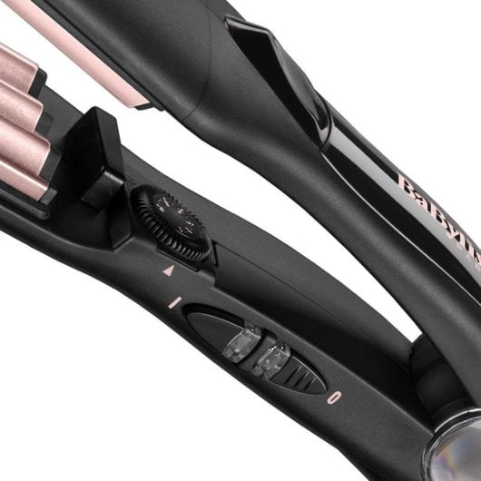 Prancha de Cabelo Cerâmica Turmalina BaByliss The Crimper 210ºC 10 Definições Desligamento Automático Preto Rosa
