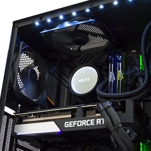 PcCom Gold Intel Core i7-10700K/16GB/2TB+500GB SSD/RTX3070