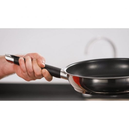 Tefal Emotion E824S3A Set 3 Sartenes con Revestimiento Antiadherente con Titanio 20/24/26 cm