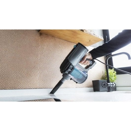 Aspirateur sans Sac Cecotec Conga ThunderBrush 560 600W Ultra-léger Animaux Capacité 500ml