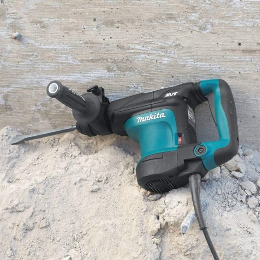 Makita HR3210C Marteau combiné 850W