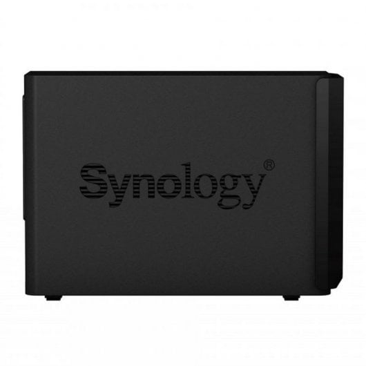 Synology DS220+ NAS + 2x Western Digital Red 4TB