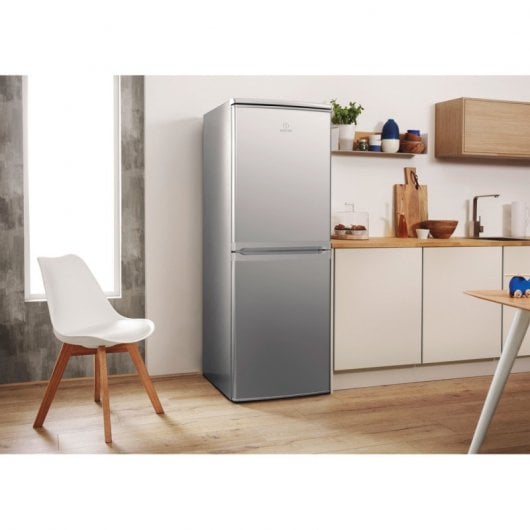 Indesit CAA 55 NX 1 Frigorífico Combi F Acero Inoxidable