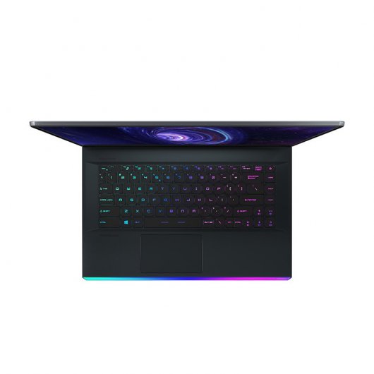 MSI GE66 Raider 10SFS-624ES Intel Core i7-10875H/32GB/1TB SSD/RTX 2070 SUPER/15.6"