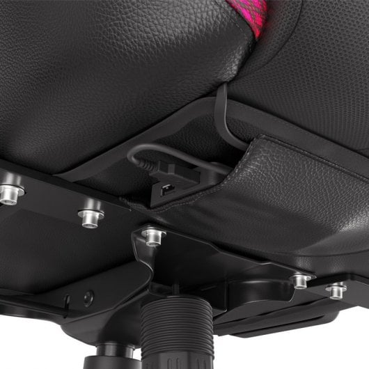 Sedia da gaming nera Genesis Trit 500 RGB