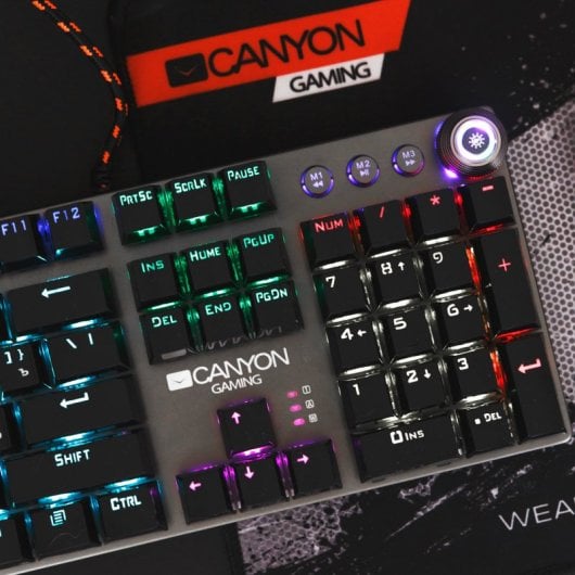 Tastiera da gioco meccanica Canyon NightFall RGB