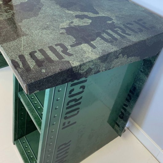 The Carton Home Soldier Codename: X13 Mesa Gaming de Cartón