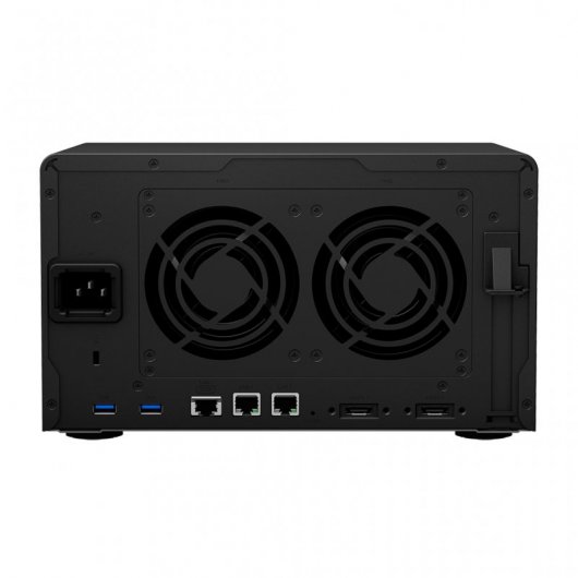 Synology DiskStation DS1621xs+ NAS