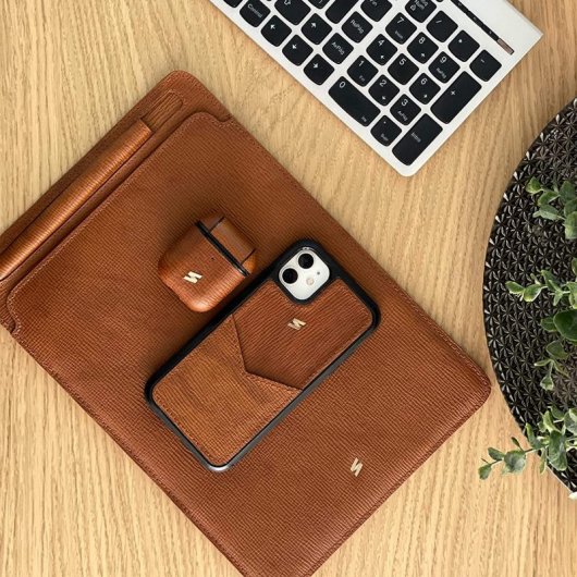 Suritt Corteccia Black Funda de Piel/Cuero Negra para iPad Pro 11"