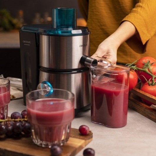 Exprimidor Cecotec Juice&Fresh 400 Titan Black compacto 400W 2 velocidades