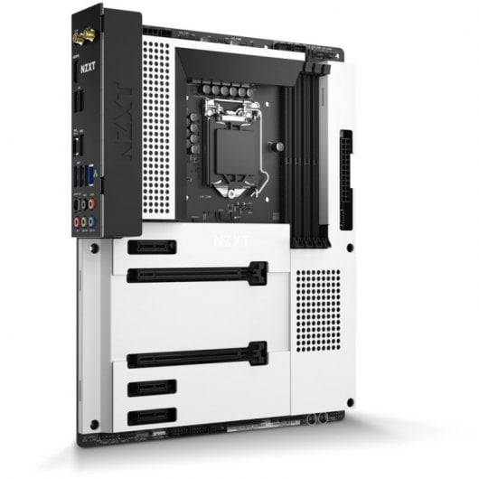 NZXT N7 Z490
