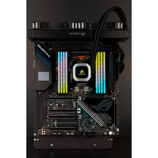 Corsair MP600 PRO 1TB M.2 NVMe PCIe Gen 4 x4 SSD