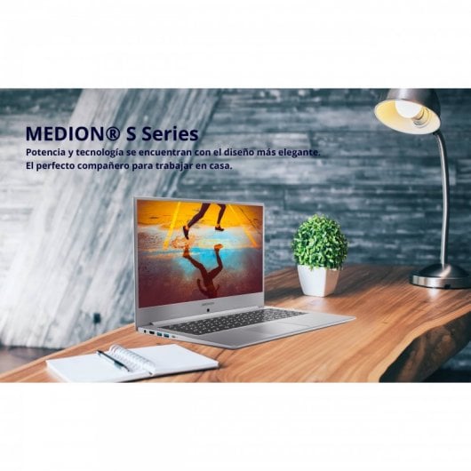 Medion Akoya S15449-MD61991 Intel Core i5-1135G7/8GB/512GB SSD/15.6"