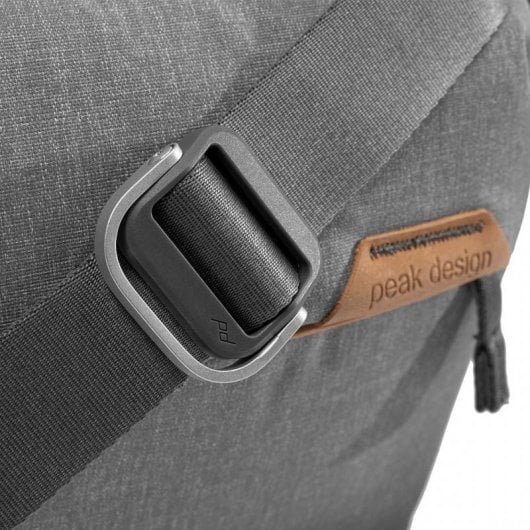 Peak Design Everyday Sling 6L V2 Mochila para Cámara Gris Ceniza