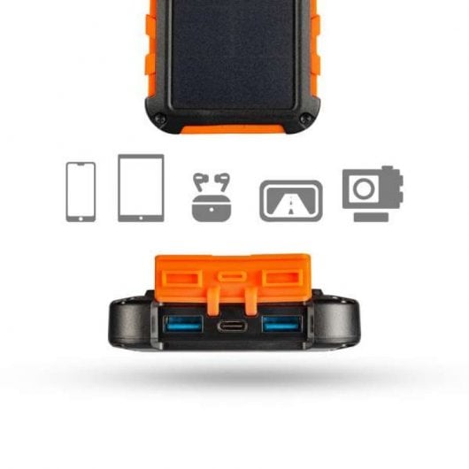 Xtorm Solar Charger 10000 mAh