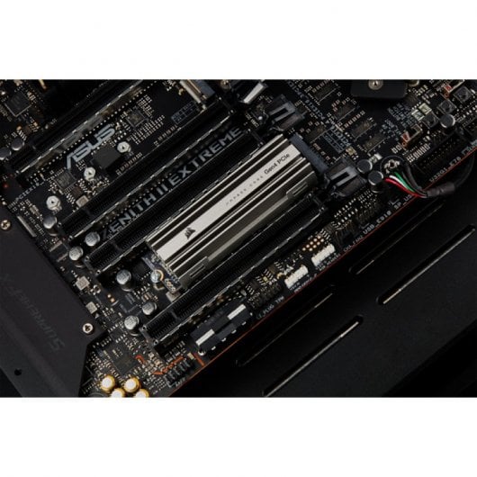Corsair MP600 CORE 1TB M.2 NVMe PCIe Gen 4 x4 SSD