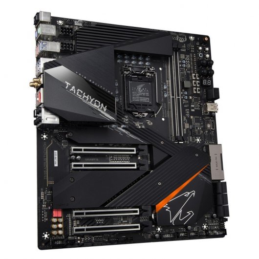 Gigabyte Z590 AORUS TACHYON