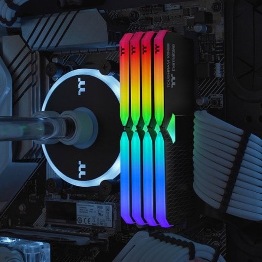 Thermaltake Toughram XG RGB DDR4 3600 2x8GB 16GB CL18 Preto