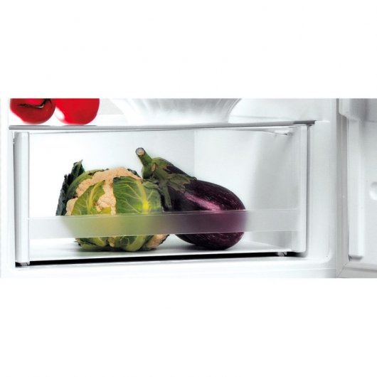 Indesit LI8 SN2E W Frigorífico Combi E Blanco