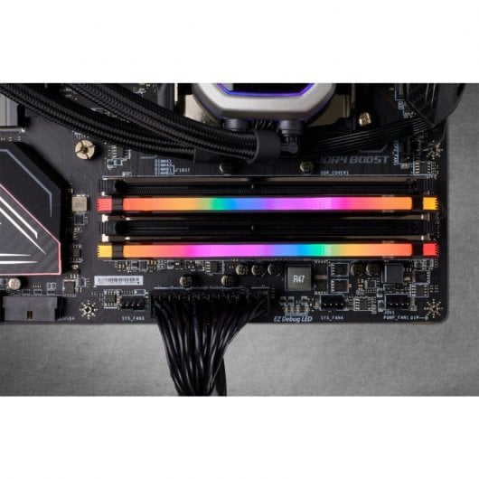 Corsair Vengeance RGB Pro DDR4 3000 MHz PC4-24000 32 GB 2x16 GB CL16