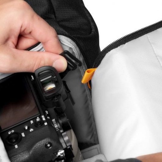 Lowepro Fastpack Pro BP 250 AW III Mochila para Cámara Negra