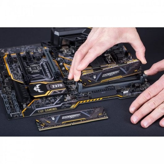 Crucial Ballistix Sport AT DDR4 3000MHz PC4-24000 8GB CL17