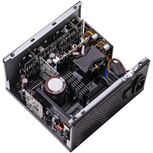Réacteur Adata XPG Core 650 W 80 Plus Gold modulaire