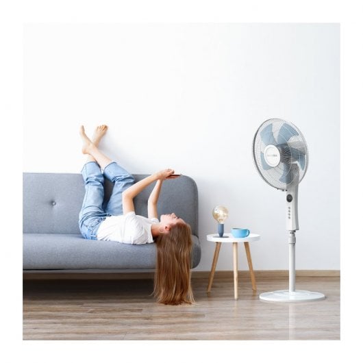 Universal Blue Ventilador de Pie 50W Blanco