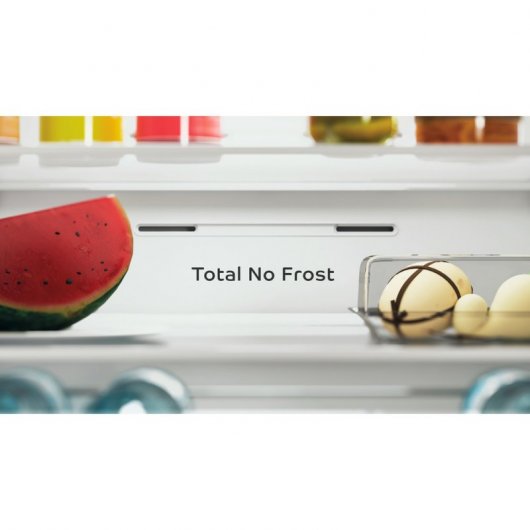 Indesit INFC9 TI22X Frigorífico Combinado E Aço Inoxidável