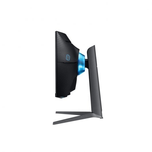 Samsung Odyssey G7 LC27G75TQSRXEN 26.9" QLED QHD 240Hz G-Sync Compatible Curvo