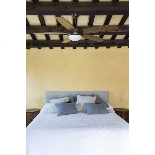 Faro Vanu Ventilador de Techo con Luz y Mando 64W Marrón