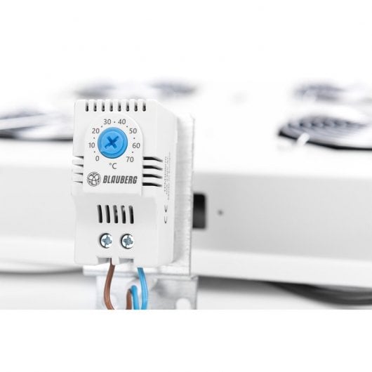Digitus Unité de ventilation de toit pour armoires serveur Unique