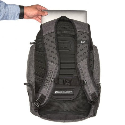 Ogio Bandit Mochila Negra para Portátil hasta 17"