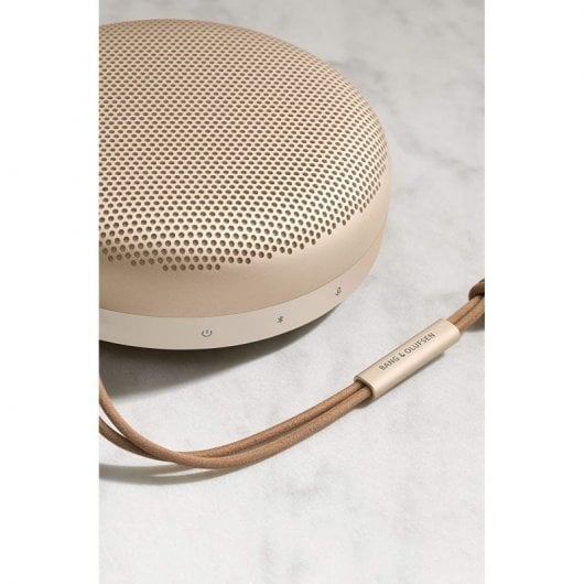 Bang & Olufsen Beosound A1 Enceinte Bluetooth 2e génération Or