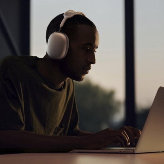 Auricolari Apple AirPods Max wireless Bluetooth con Cancellazione Attiva del Rumore, Microfono, Grigio