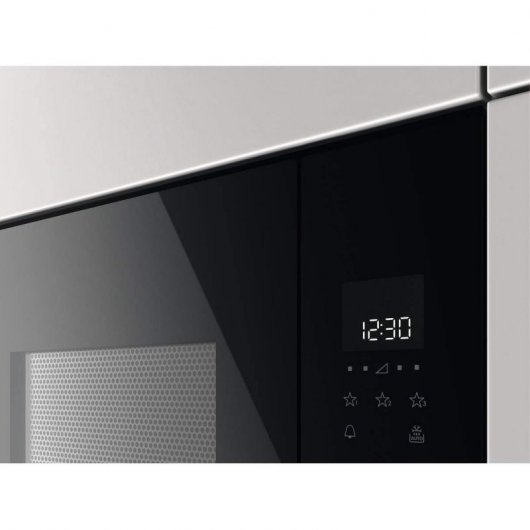 Zanussi ZMBN2SX Microonde integrato 17L 800W Nero