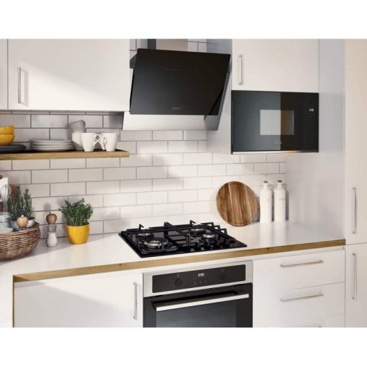 Zanussi ZMBN2SX Microonde integrato 17L 800W Nero