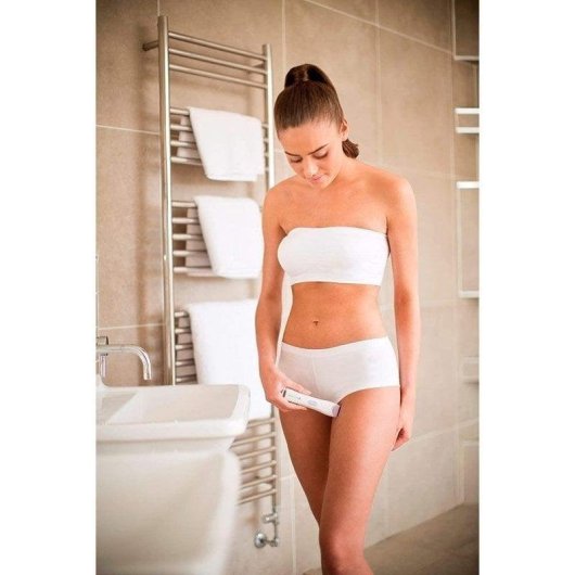 Bikini-Trimmer Remington BKT4000 Kabellos 2 Aufsätze Wet & Dry