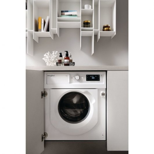 Whirlpool BI WMWG 71483E EU N Máquina de Lavar Roupa Encastrável 7 kg D