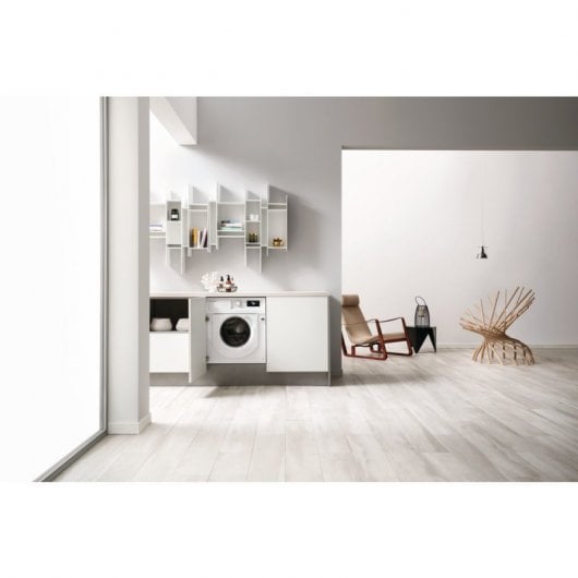 Whirlpool BI WMWG 71483E EU N Máquina de Lavar Roupa Encastrável 7 kg D