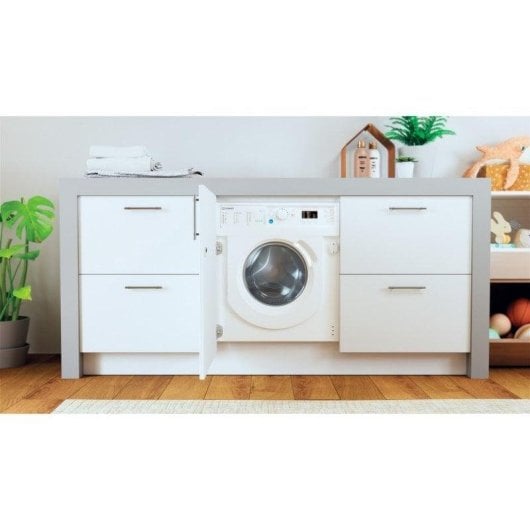 Máquina de Lavar Roupa Indesit BI WMIL 71252 EU N Encastre 7 kg 1151 rpm Classe E Branca