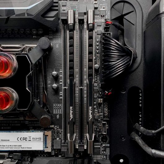 Patriot Viper Steel DDR4 3600 MHz PC4-28800 32 GB CL18