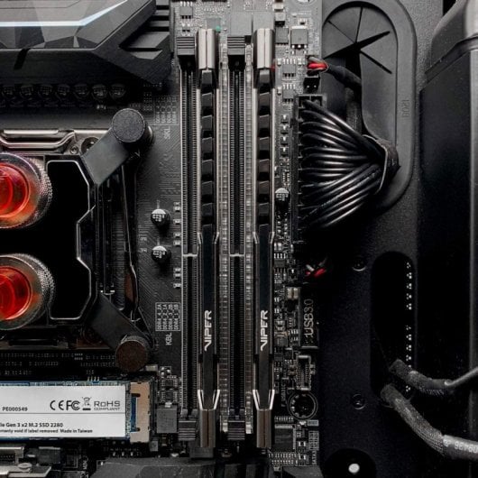 Patriot Viper Steel DDR4 3200 MHz PC4-25600 32 GB CL18