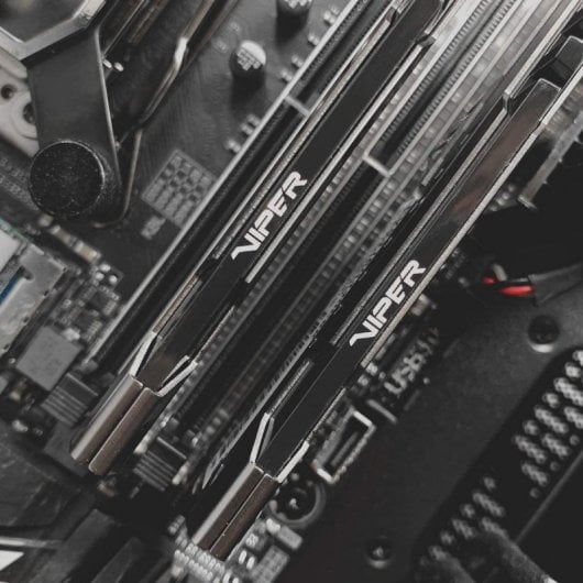 Patriot Viper Steel DDR4 3200 MHz PC4-25600 32 GB CL18